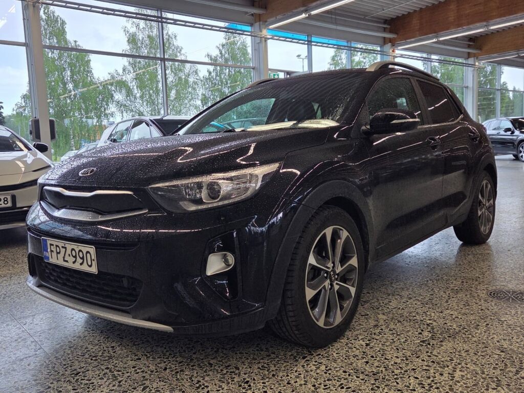 Kia Stonic 2020 Musta