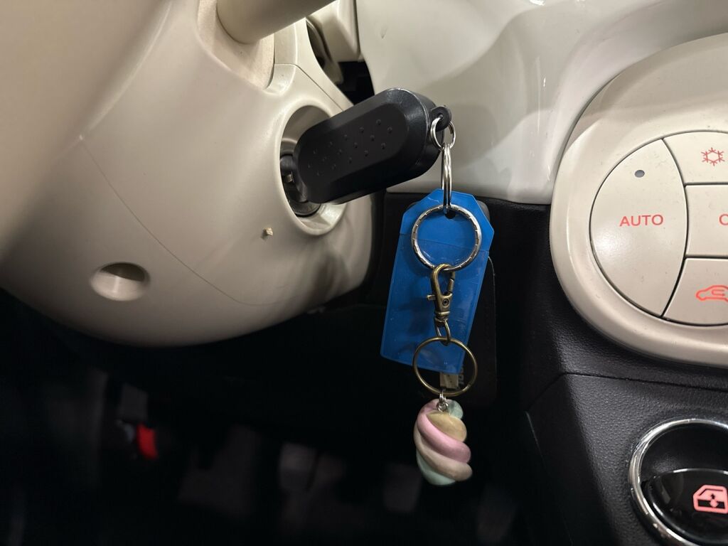 Fiat 500 2021 Valkoinen