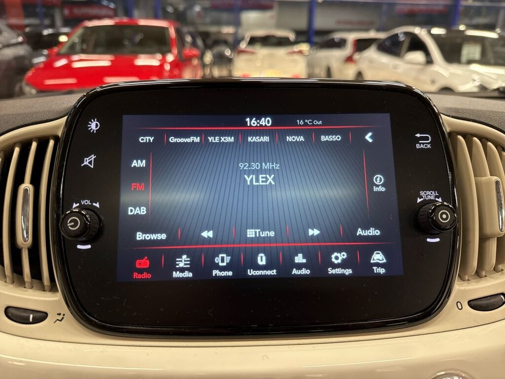 Fiat 500 2021 Valkoinen