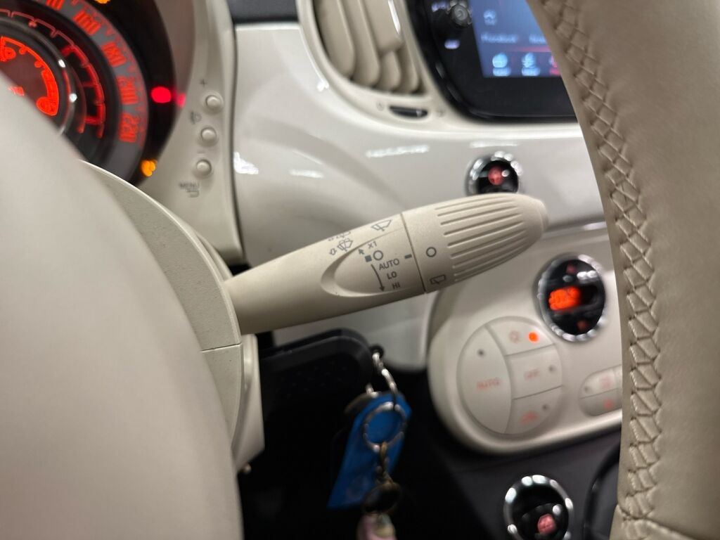 Fiat 500 2021 Valkoinen