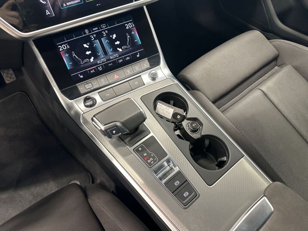 Audi A6 2021 Valkoinen