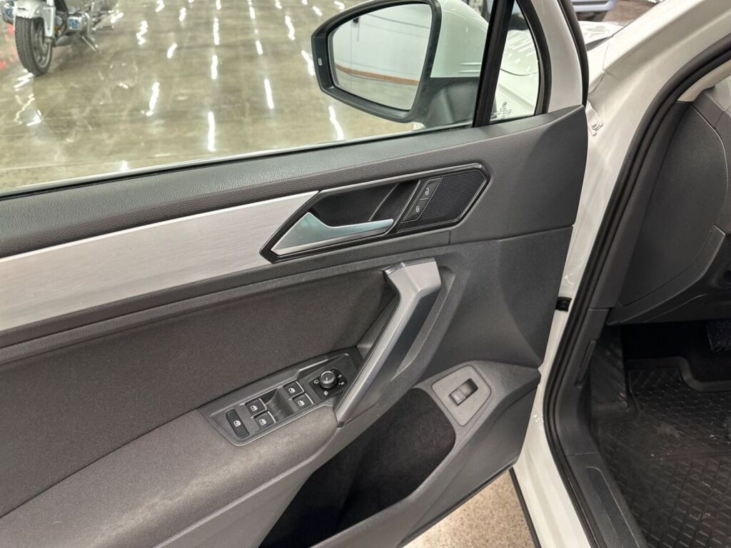 Volkswagen Tiguan 2018 Valkoinen