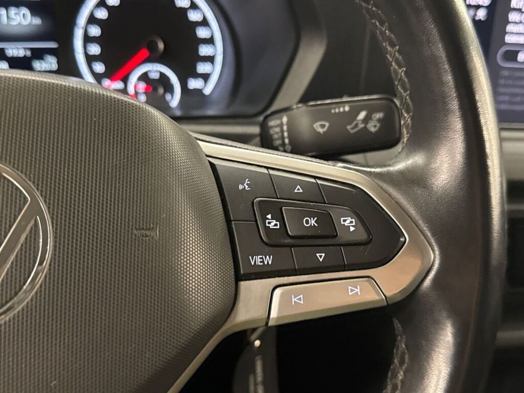 Volkswagen Caddy 2021 Musta