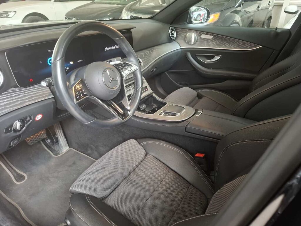 Mercedes-Benz E 2021 Musta