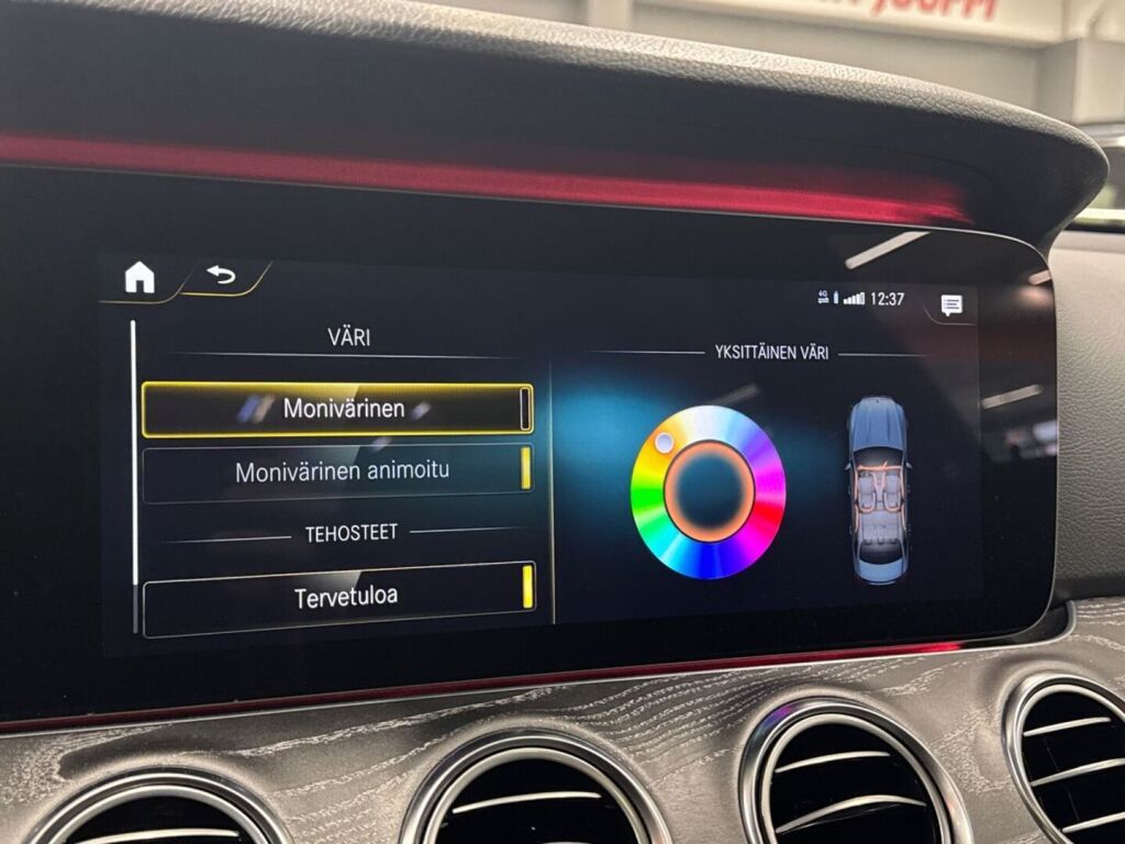 Mercedes-Benz E 2021 Musta