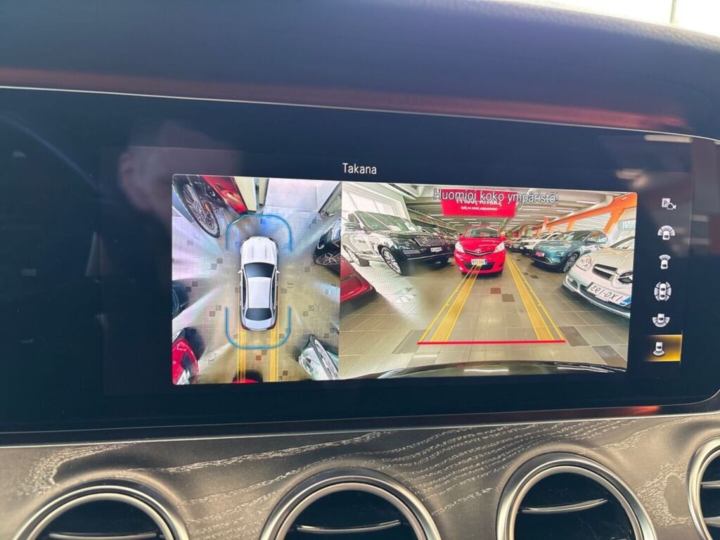 Mercedes-Benz E 2021 Musta