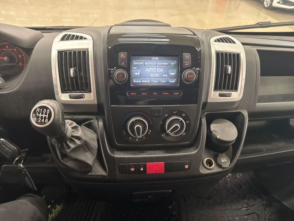 Citroen Jumper 2021 Valkoinen