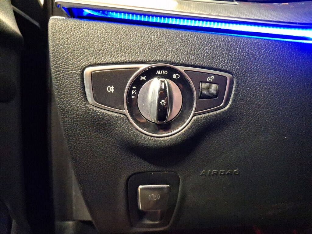 Mercedes-Benz E 2018 Musta