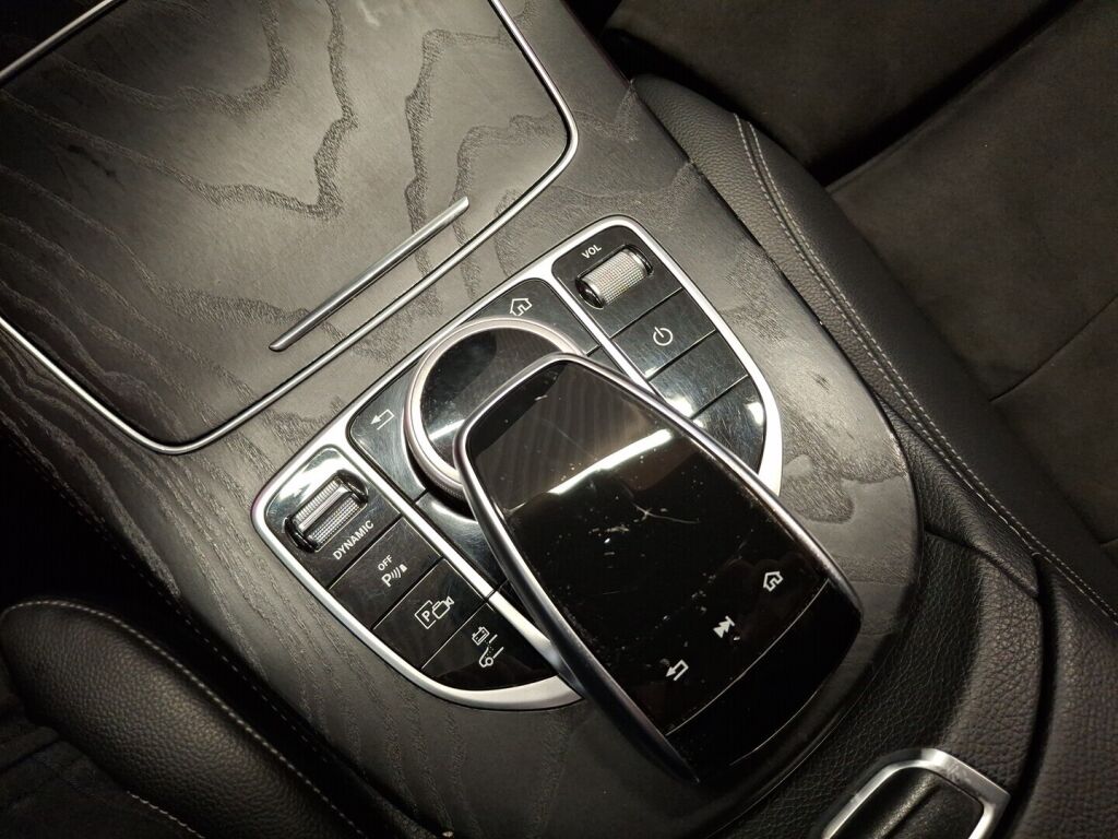 Mercedes-Benz E 2018 Musta