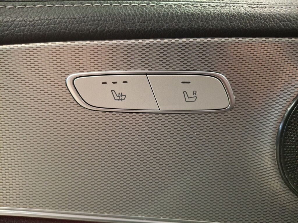 Mercedes-Benz E 2018 Musta