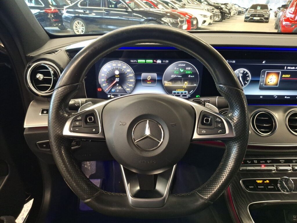 Mercedes-Benz E 2018 Musta