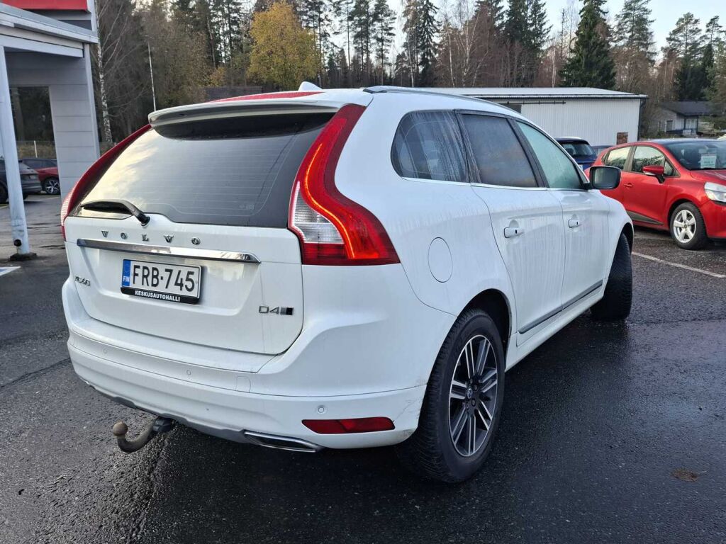 Volvo XC60 2017 Valkoinen