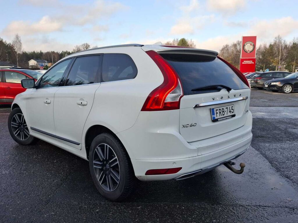 Volvo XC60 2017 Valkoinen