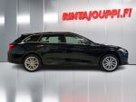 Seat Leon Sportstourer 2021 Musta