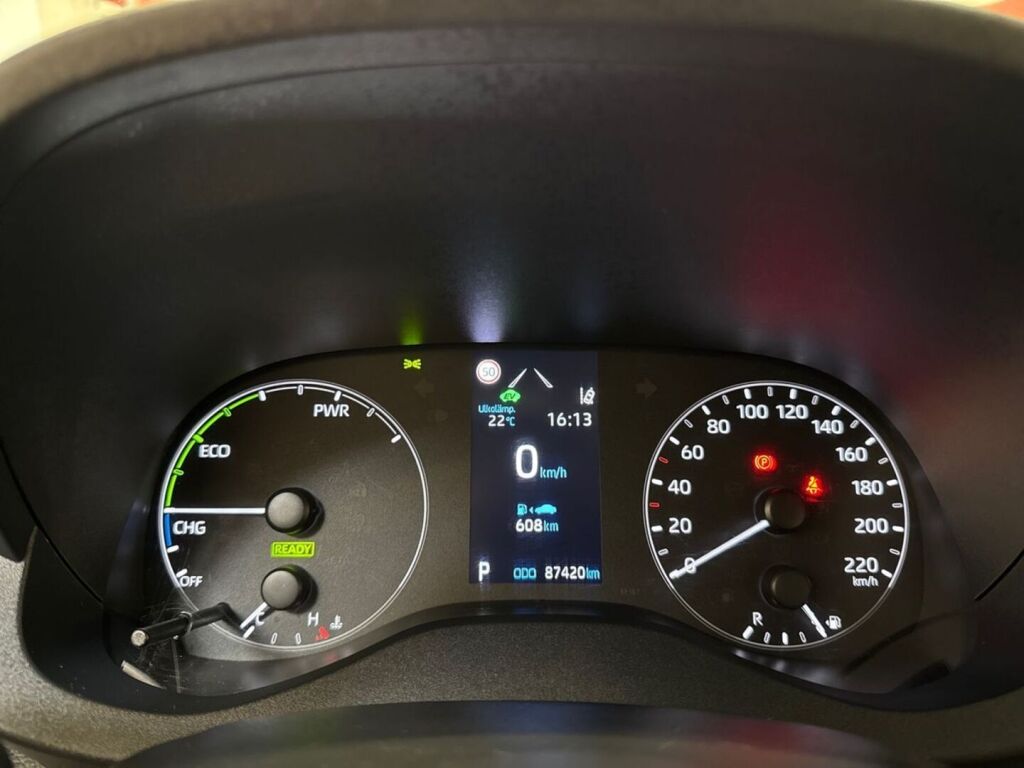 Toyota Yaris 2021 Ruskea (beige)