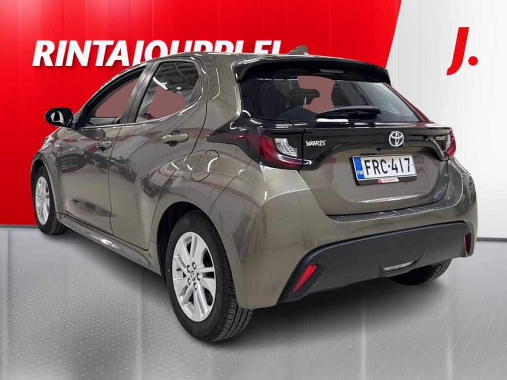 Toyota Yaris 2021 Ruskea (beige)