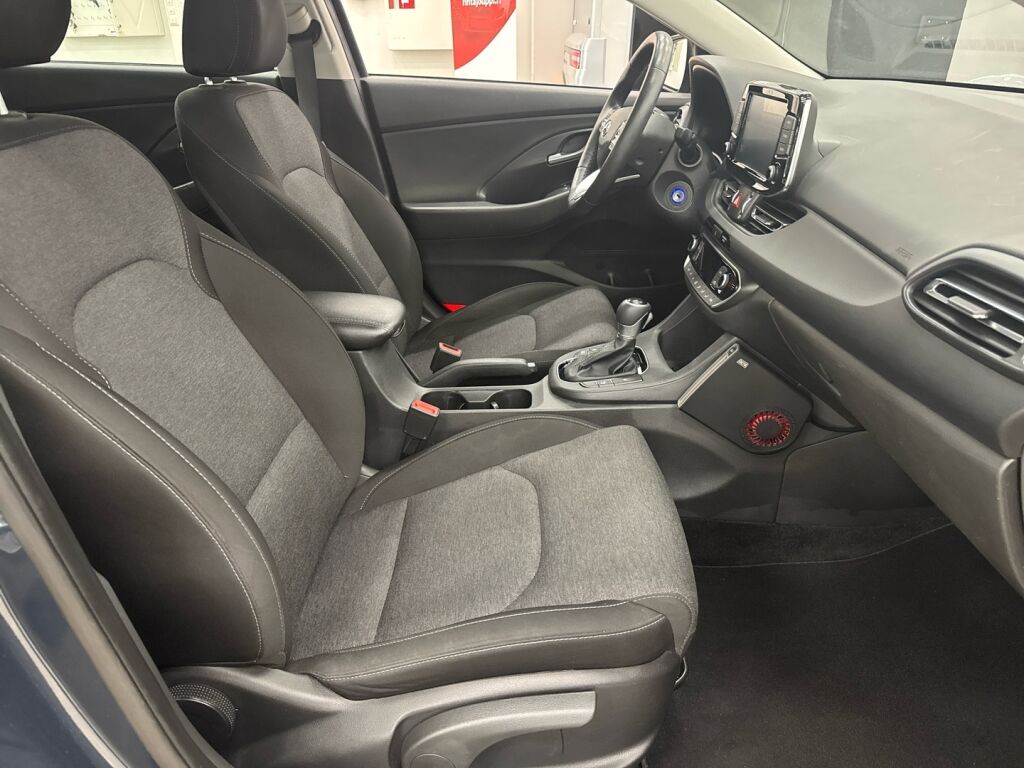 Hyundai i30 Hatchback 2023 Sininen