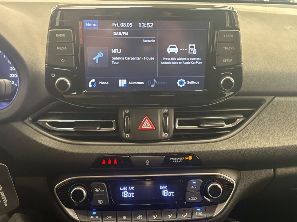 Hyundai i30 Hatchback 2023 Sininen