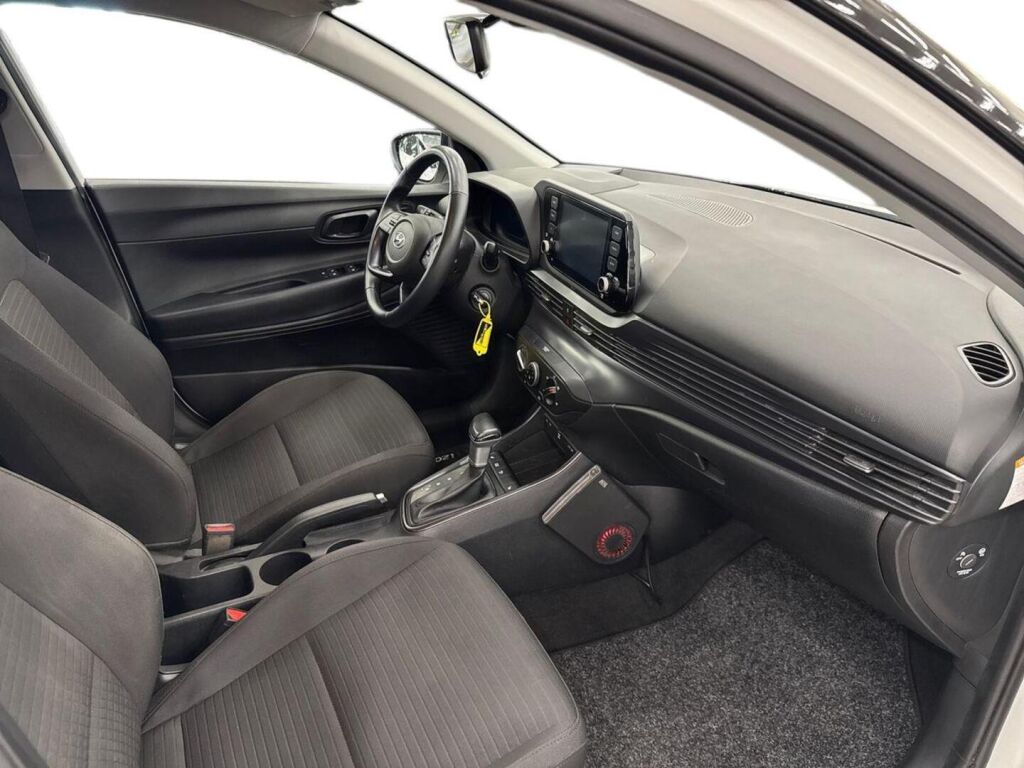 Hyundai i20 Hatchback 2021 Valkoinen