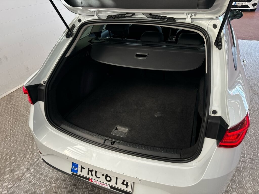 Seat Leon Sportstourer 2021 Valkoinen