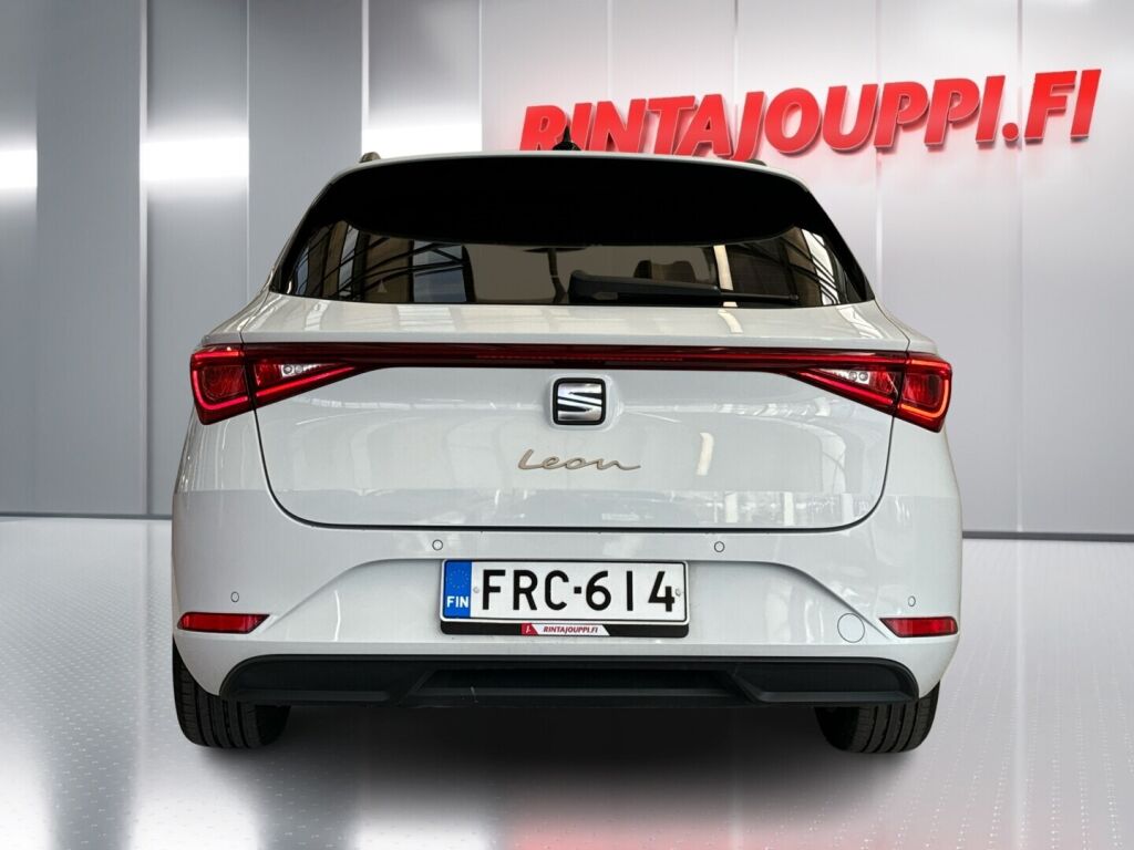Seat Leon Sportstourer 2021 Valkoinen