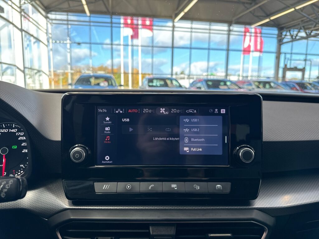 Seat Leon Sportstourer 2021 Valkoinen