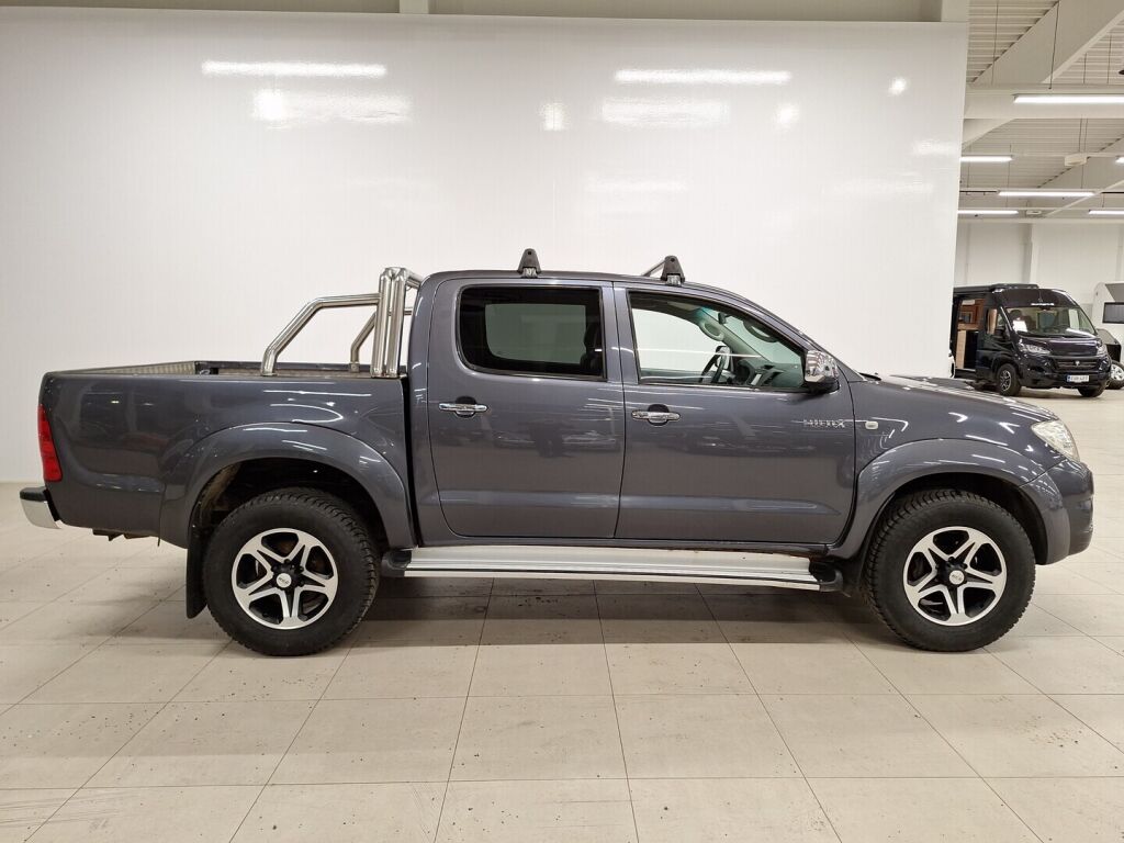 Toyota Hilux 2010 Harmaa