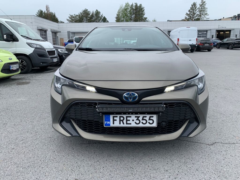 Toyota Corolla 2021 Ruskea (beige)