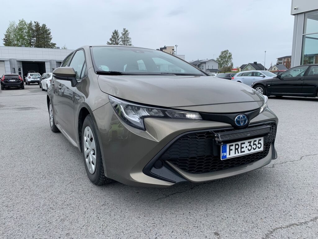 Toyota Corolla 2021 Ruskea (beige)