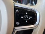 Volvo XC60 2021 Valkoinen