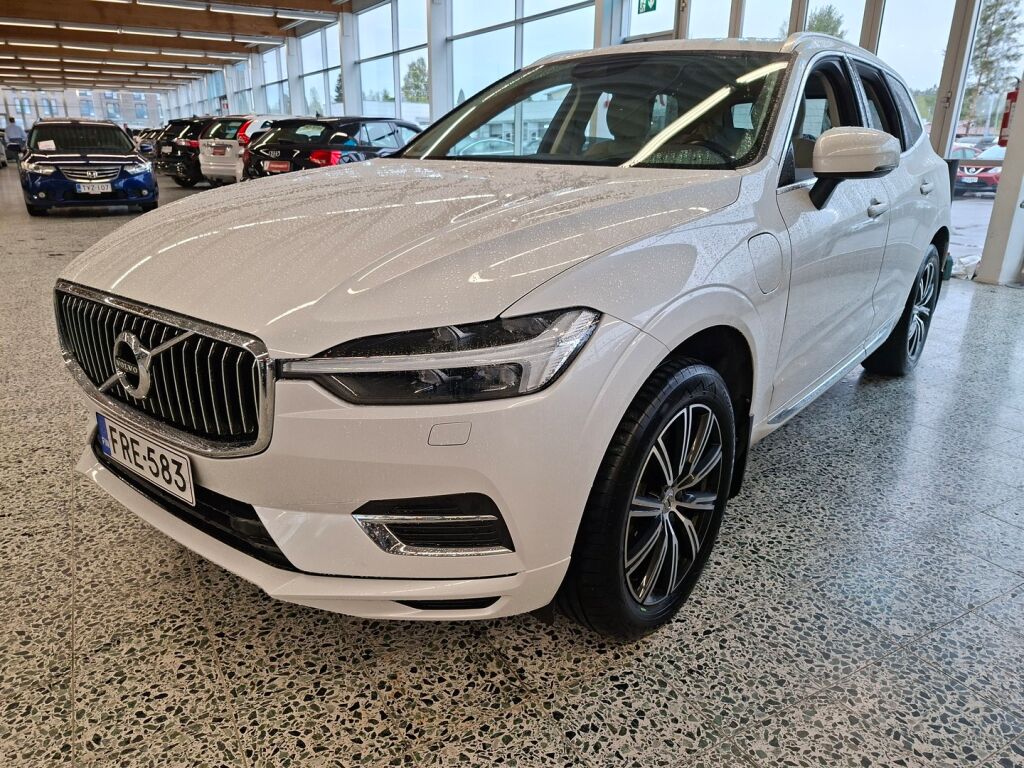 Volvo XC60 2021 Valkoinen