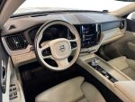 Volvo XC60 2021 Valkoinen