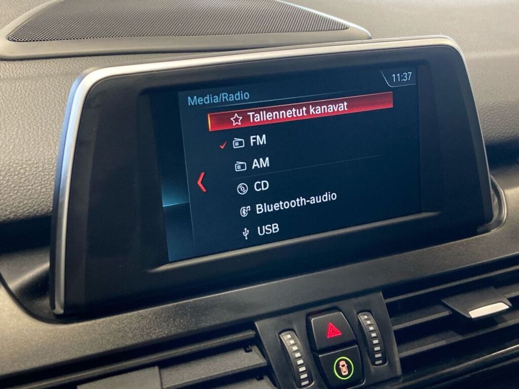 BMW 218 2018 Harmaa