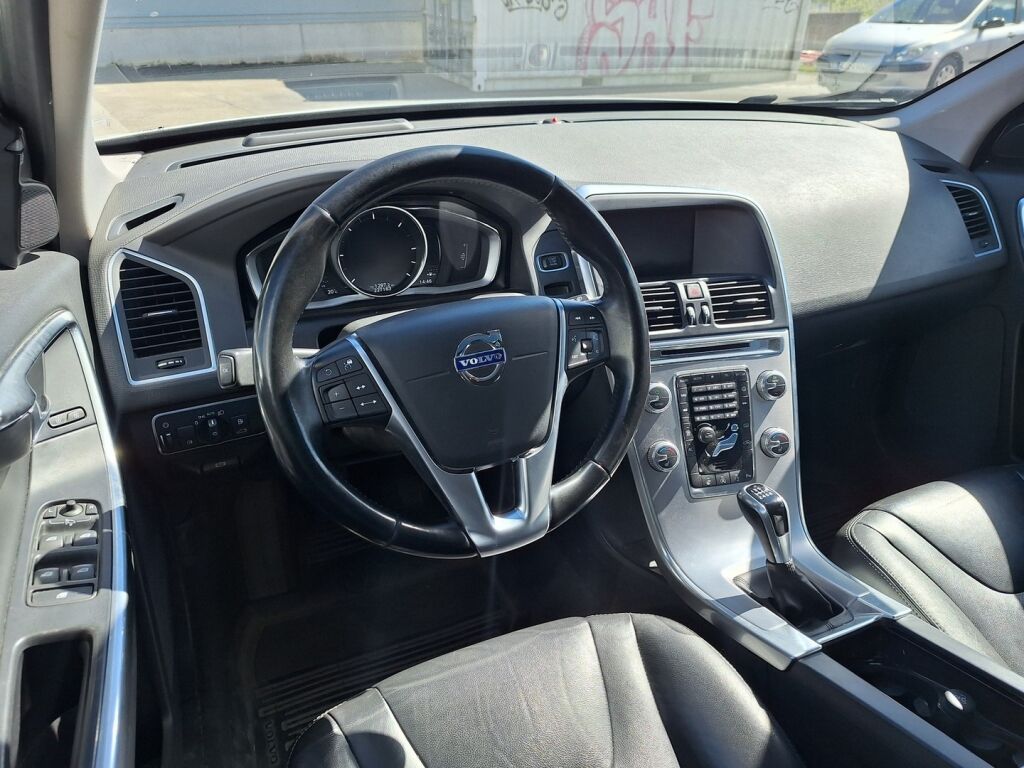 Volvo XC60 2017 Valkoinen