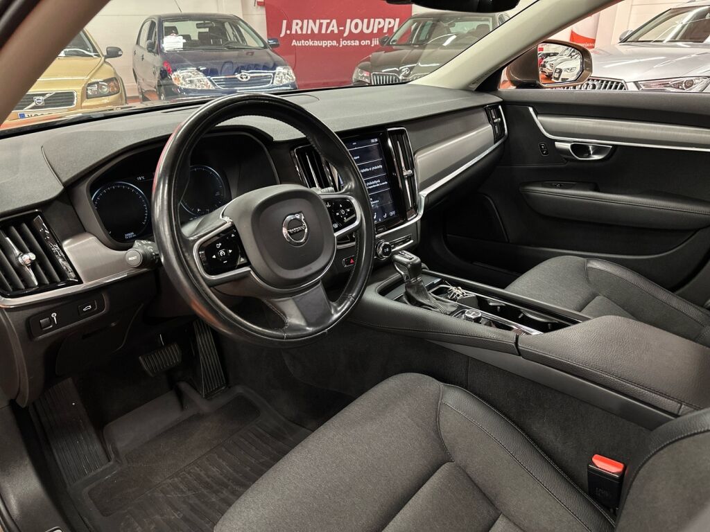 Volvo V90 2017 Ruskea (beige)