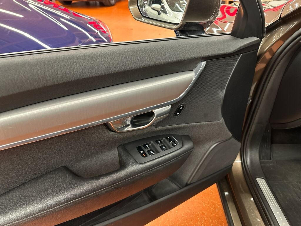 Volvo V90 2017 Ruskea (beige)