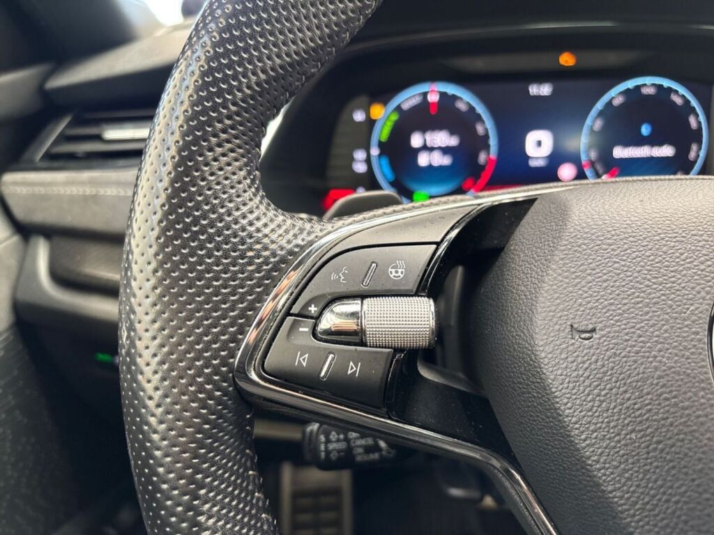 Skoda Octavia 2021 0