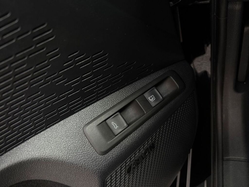 Skoda Octavia 2021 0
