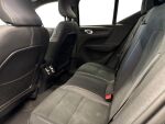 Volvo XC40 2023 Musta