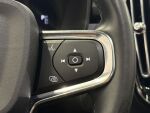 Volvo XC40 2023 Musta