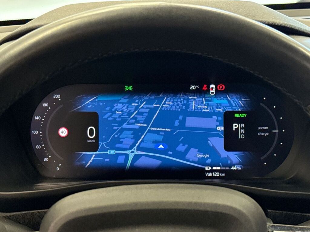 Volvo XC40 2023 Musta