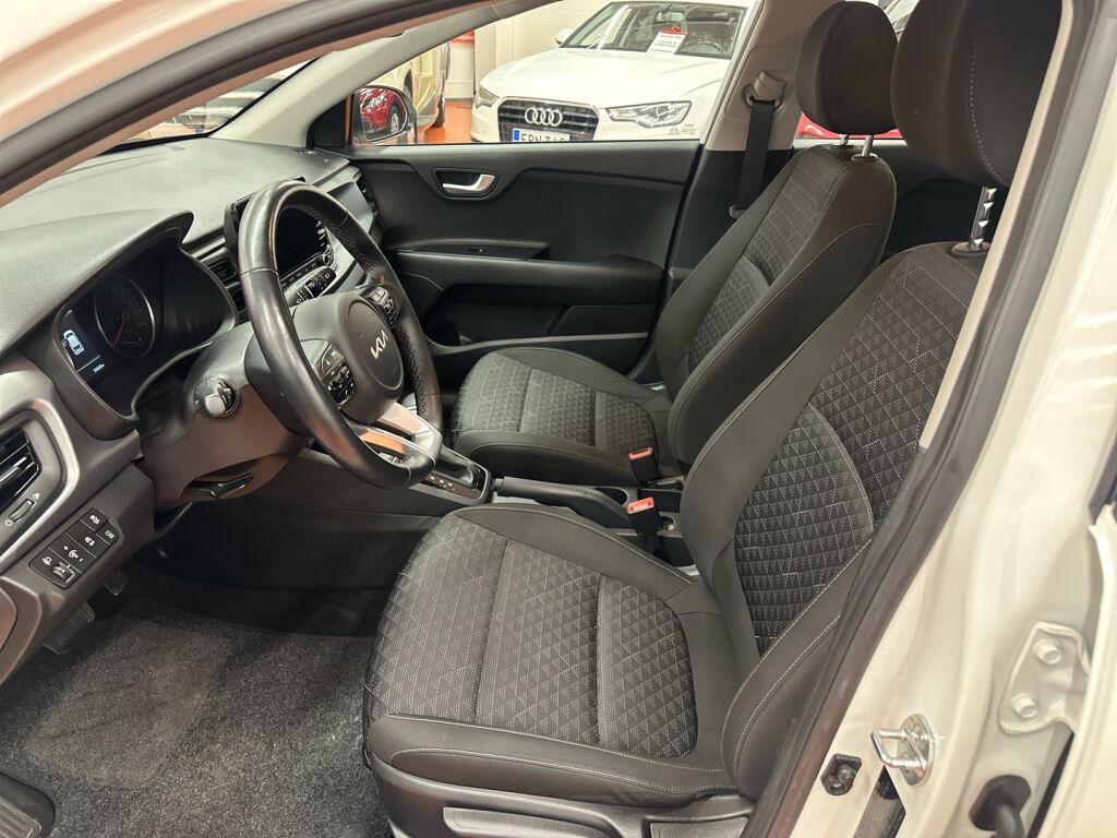 Kia Rio 2023 Valkoinen