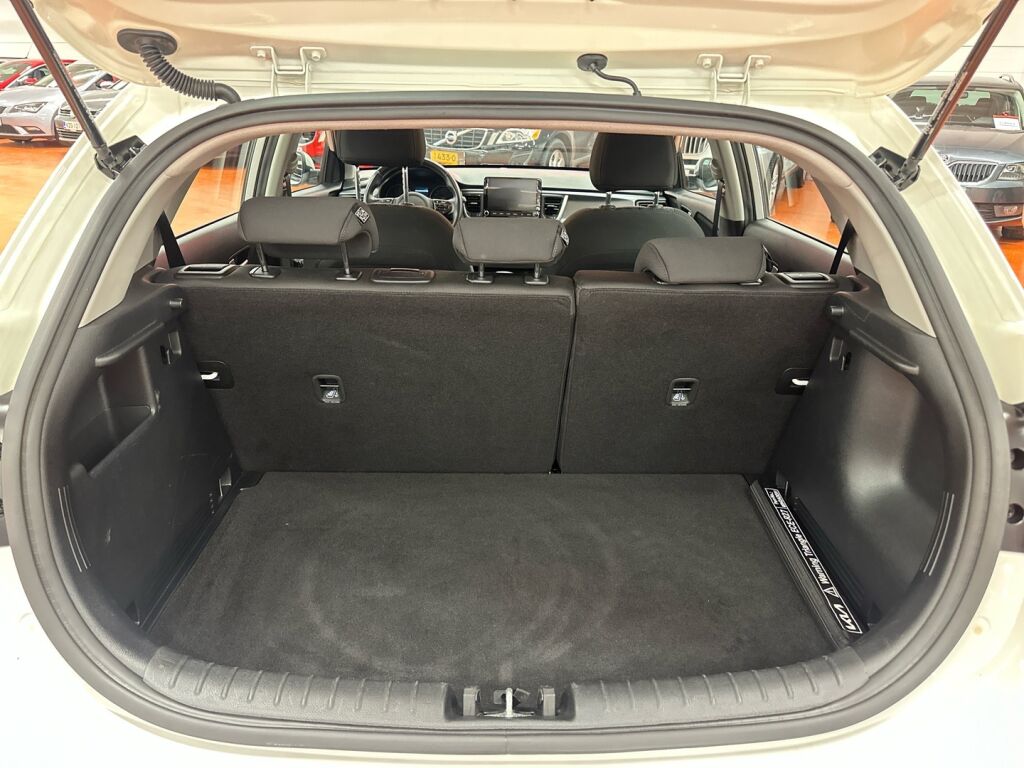 Kia Rio 2023 Valkoinen