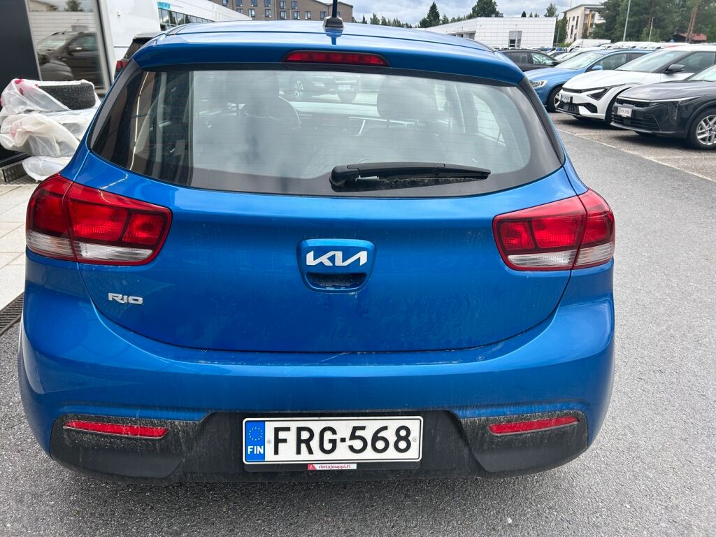 Kia Rio 2023 Sininen