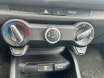 Kia Rio 2023 Sininen