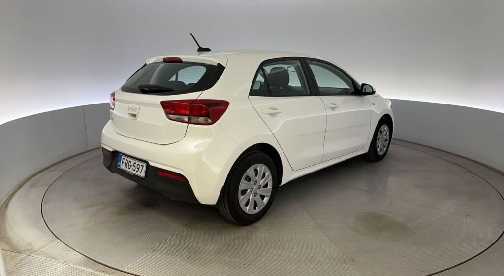 Kia Rio 2023 Valkoinen