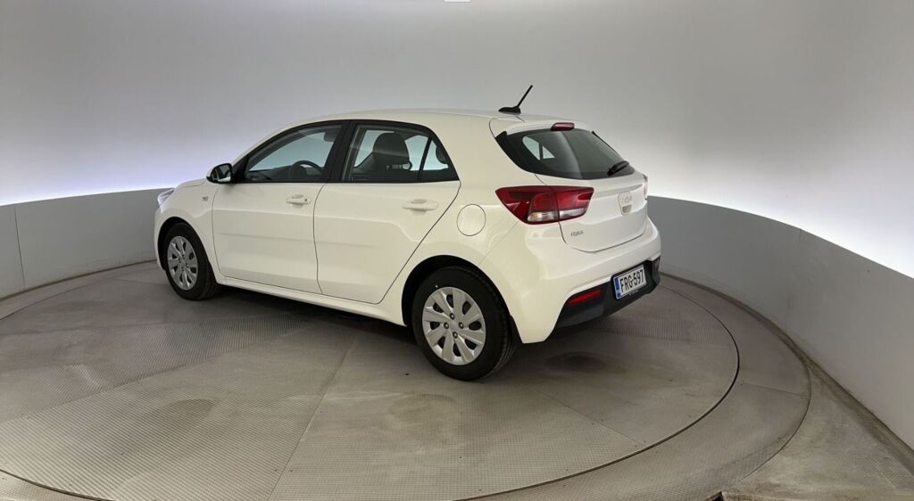 Kia Rio 2023 Valkoinen