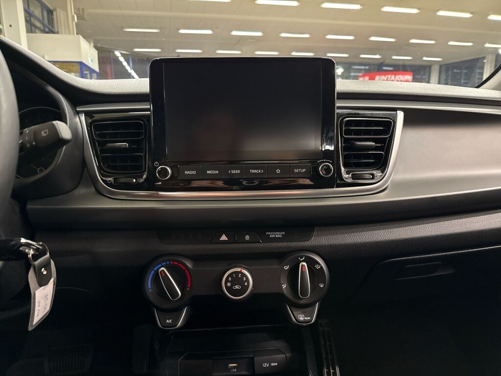 Kia Rio 2023 Valkoinen