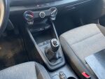 Kia Stonic 2023 Punainen
