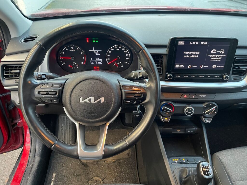Kia Stonic 2023 Punainen